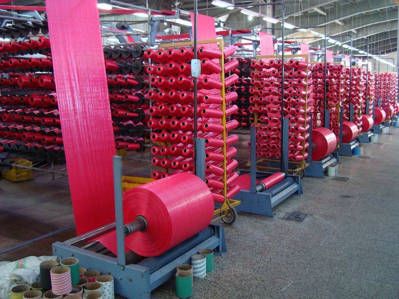 ماشینآلات بافندگی و خط تولید کارخانه گونی بافی منصوری